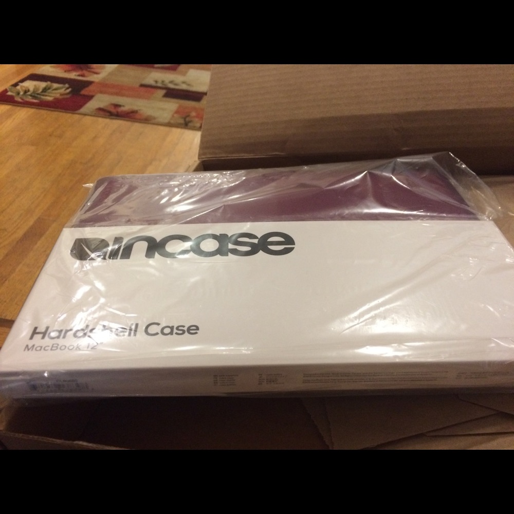 INCASE MacBook 12" Hardshell Case